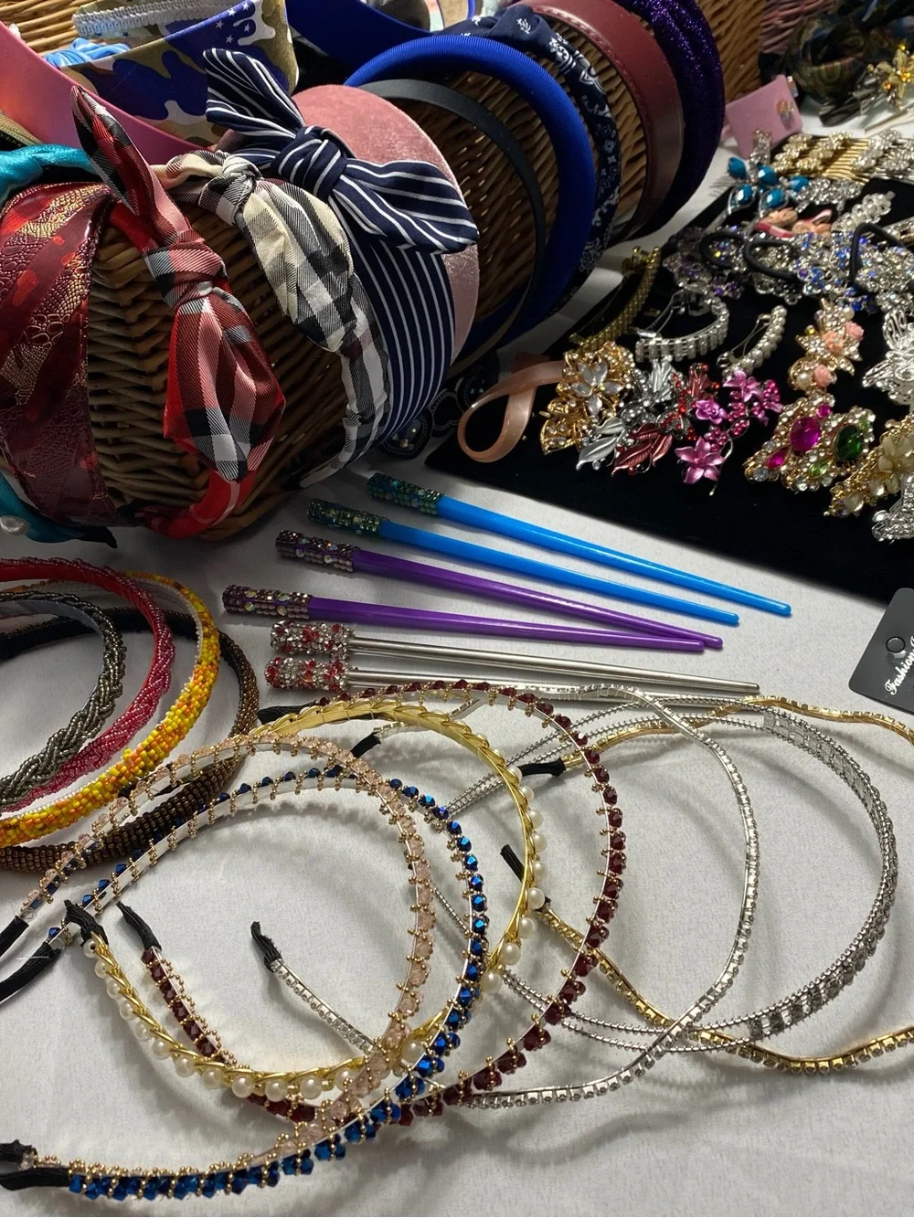 100 Piece Hair Accessory Reseller Lot Boutique Closeout Headbands Clips Bows